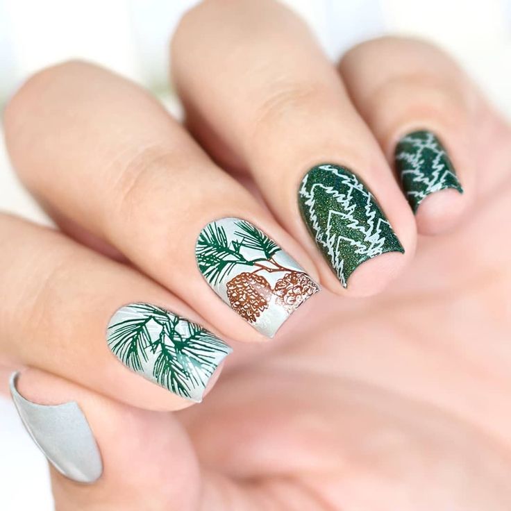 100+ Mẫu Nail Xanh Lá Tinh Tế