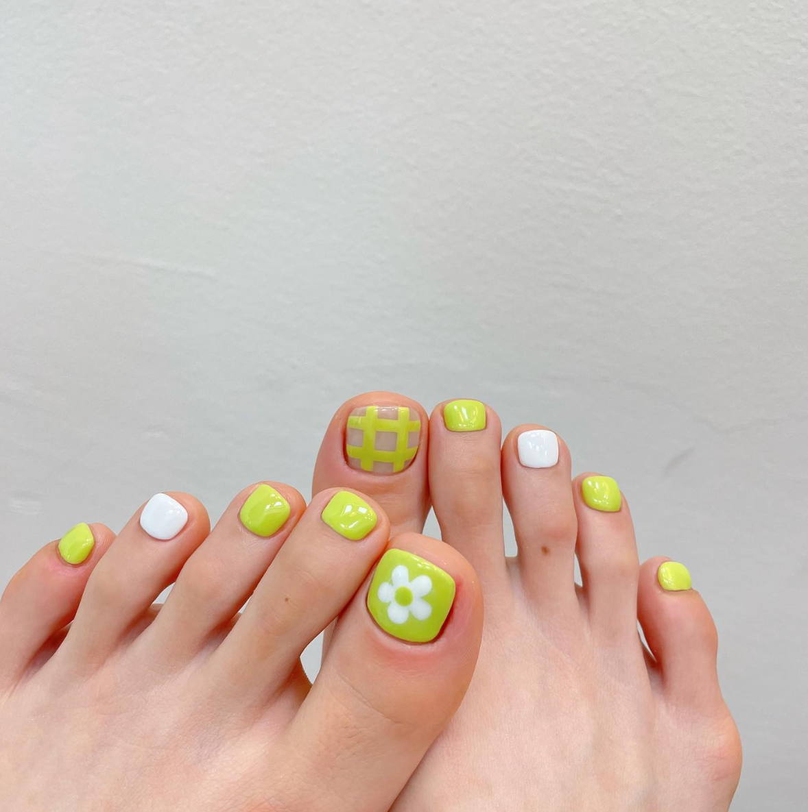 100+ Mẫu Nail Xanh Lá Tinh Tế