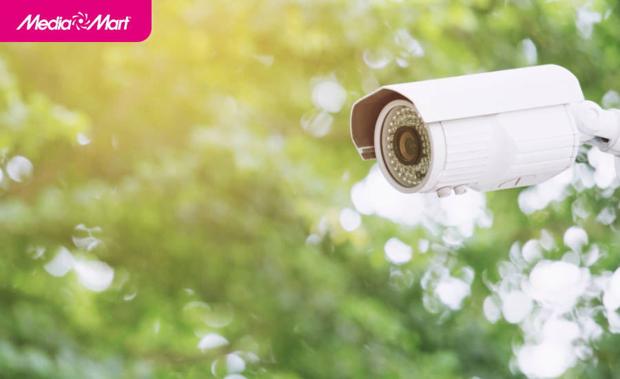 Avoiding Mistakes for Prolonging the Lifespan of Surveillance Cameras