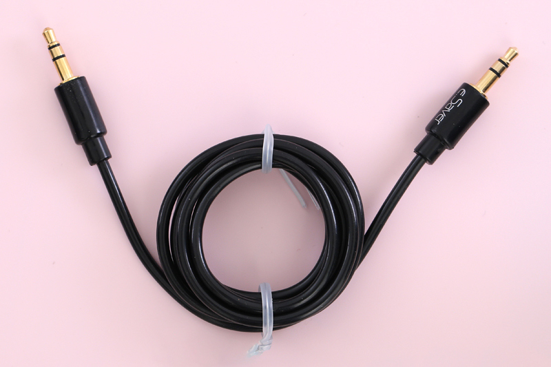 Connecting your phone to a boombox via Bluetooth and cable