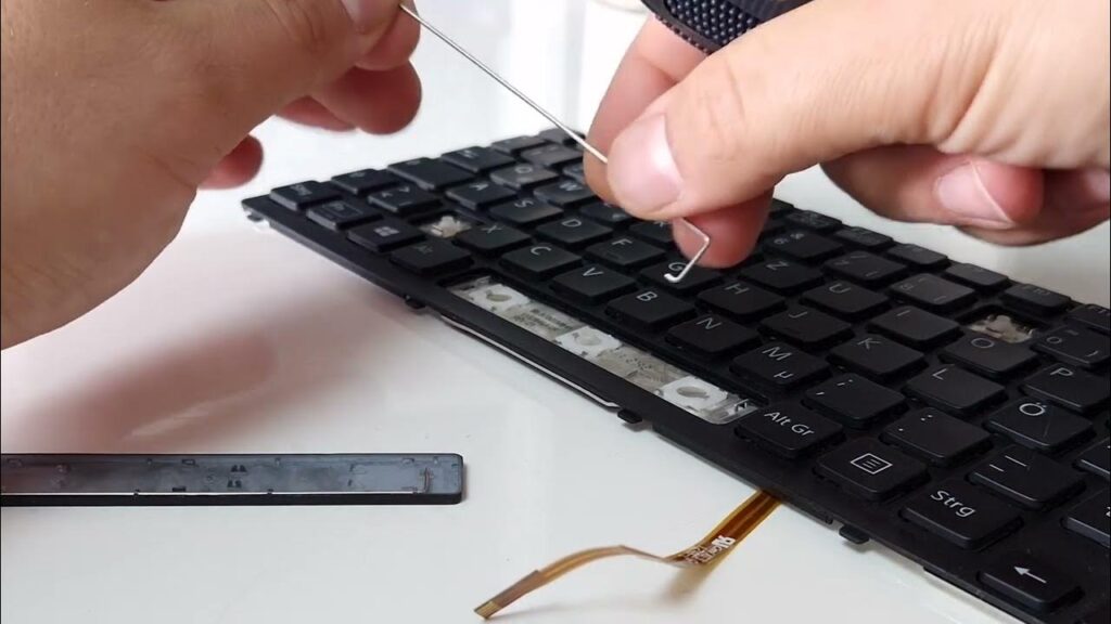 Simple and Effective Ways to Clean Your Laptop Keyboard at Home Mytour