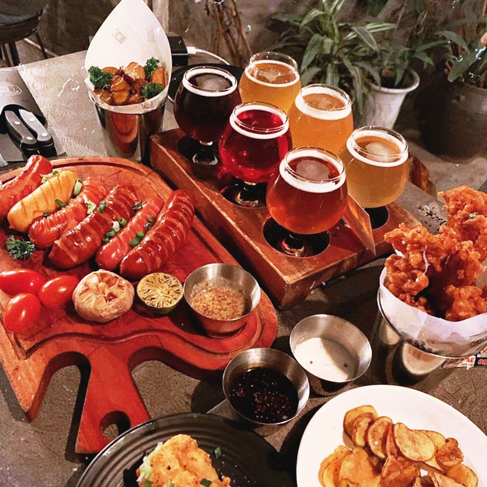 11 Super Delicious and Chill Craft Beer Spots in Saigon Mytour