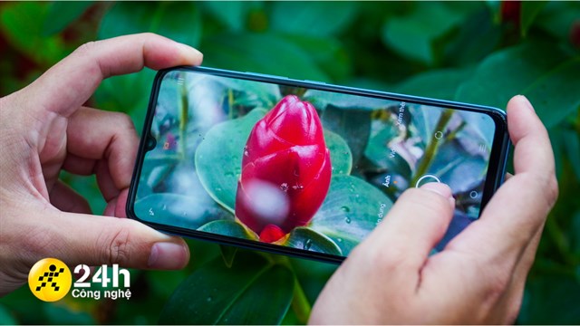 Explore the Top 5 smartphones with macro cameras, available from just 2 ...
