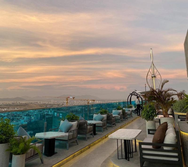 Discover the Top 5 Coolest OpenAir Bars in Vũng Tàu