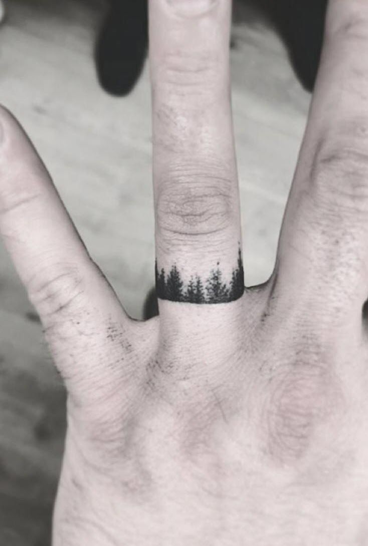 80 fascinating finger tattoo ideas for men and women to try - Legit.ng