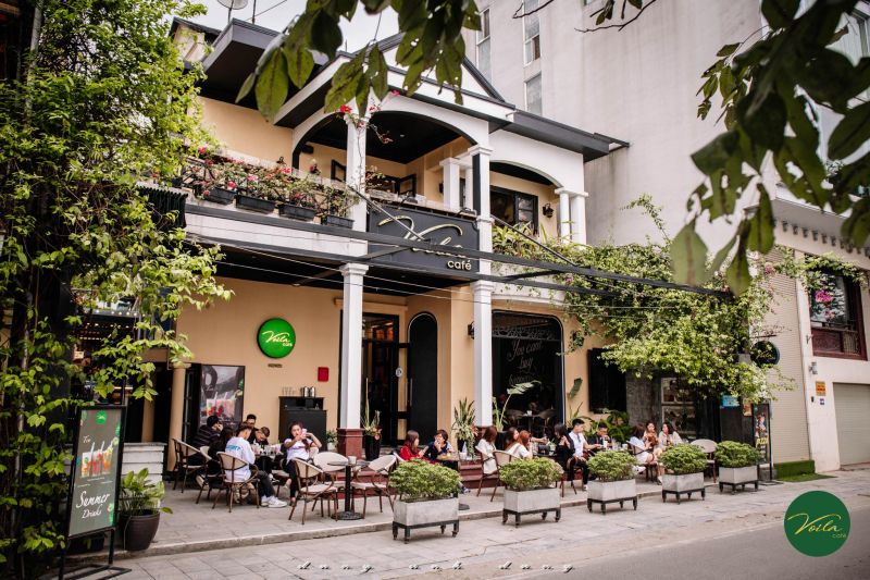 Top 10 Cafés with Breathtaking Views around West Lake Mytour.vn