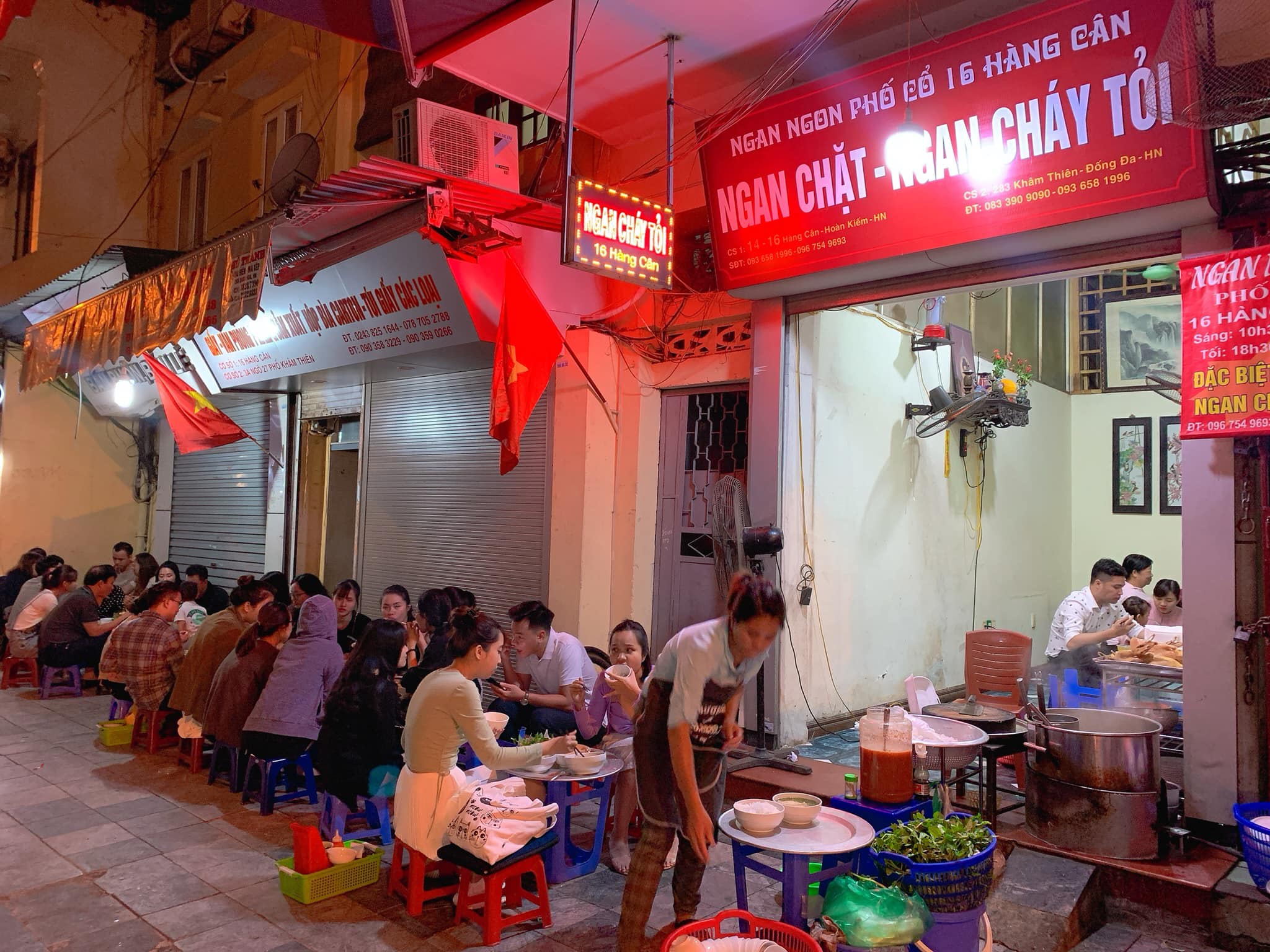 BÚN NGAN CHÁY TỎI THƠM NGON ĐẬM ĐÀ TẠI HÀNG CÂN