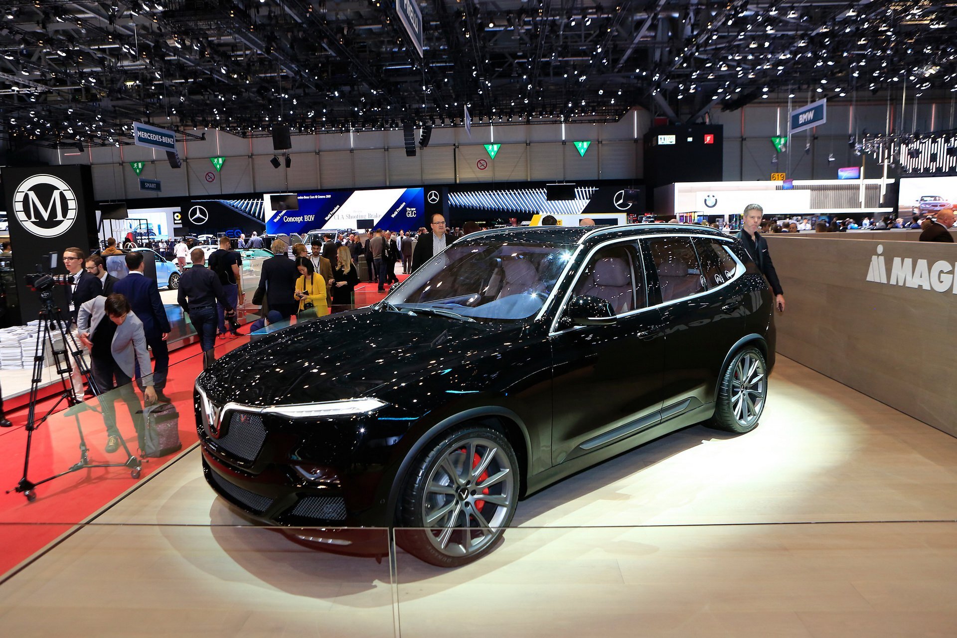 is-vinfast-cars-good-how-much-do-they-cost-and-what-are-their-pros