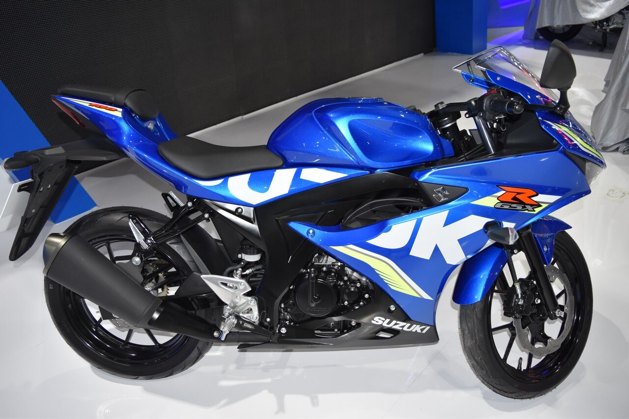 Đánh giá chi tiết Suzuki GSX R150 và giá bán hiện tại