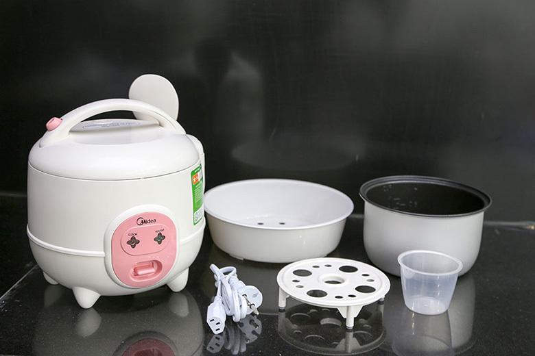 Best Mini Rice Cookers for Students or Small Families