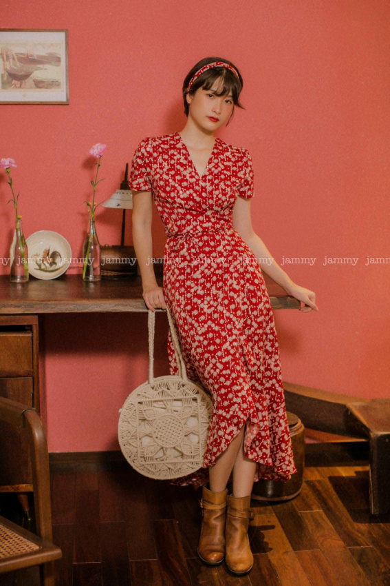 Top 10 Boutiques Offering the Most Stunning Wrap Dresses in Hanoi and