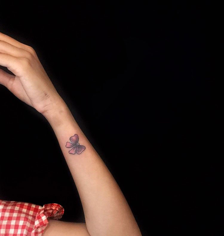 Small Tattoo Ideas According to Your Zodiac - Brit + Co