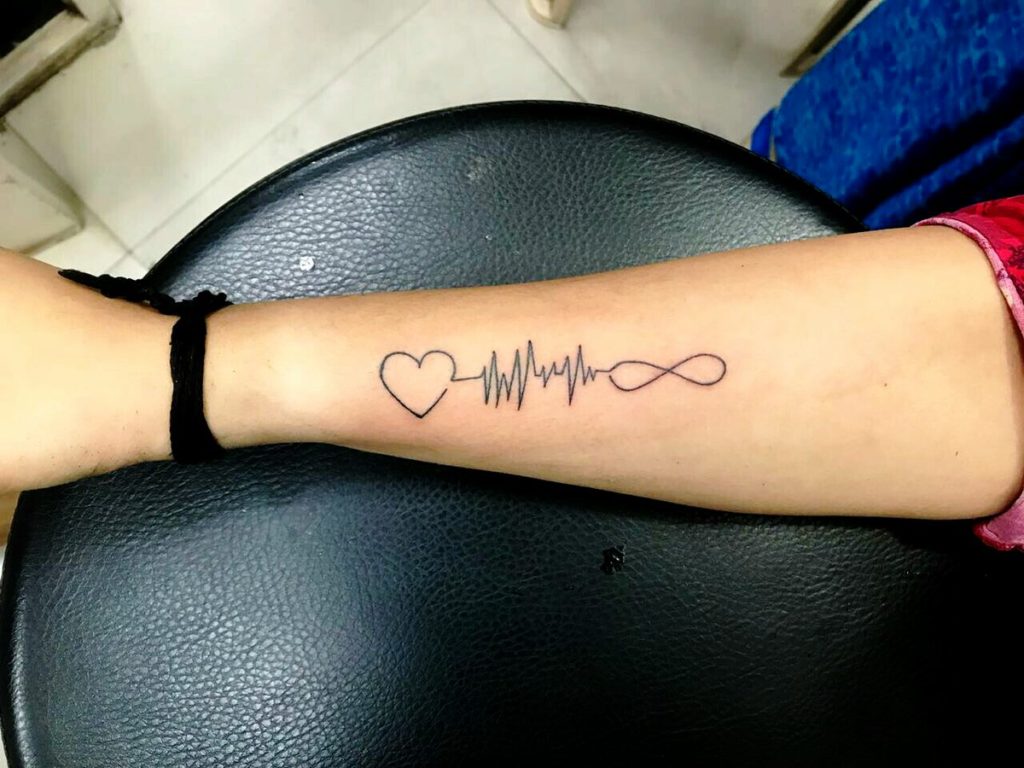 Name Initial tattoo, S V Initial tattoo, Watercolour tattoo, Heart tattoo  design, Heartbeat tattoo style, Inkg… | Initial tattoo, Heart tattoo designs,  Heart tattoo