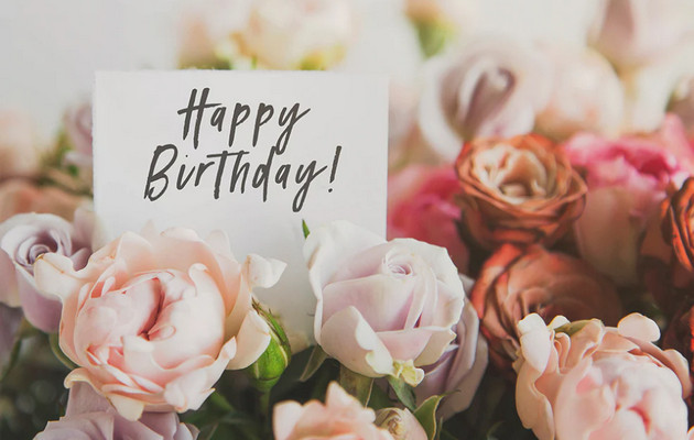 Download beautiful, adorable, funny, and unique birthday wallpapers