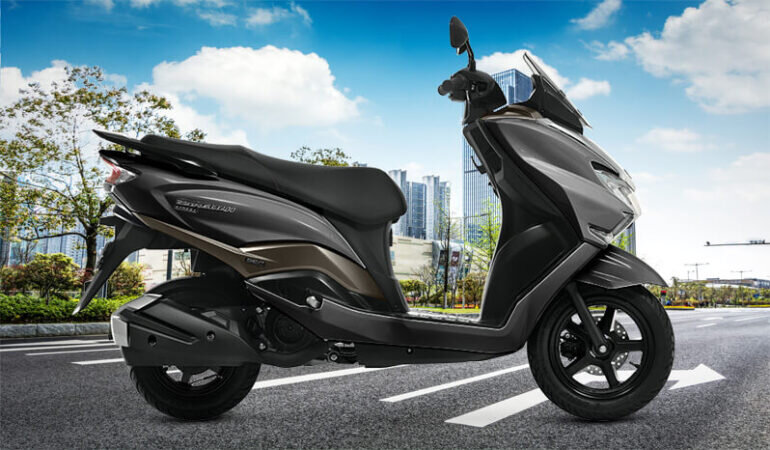 Comparison between Suzuki Impulse 125 Fi and Burgman Street