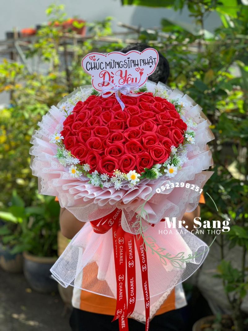 Discover the Top 3 Shops Offering the Most Beautiful Preserved Roses in