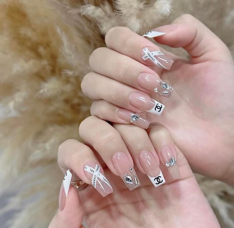 Top 8 Trusted Nail Art Training Centers in District 7, Ho Chi Minh City