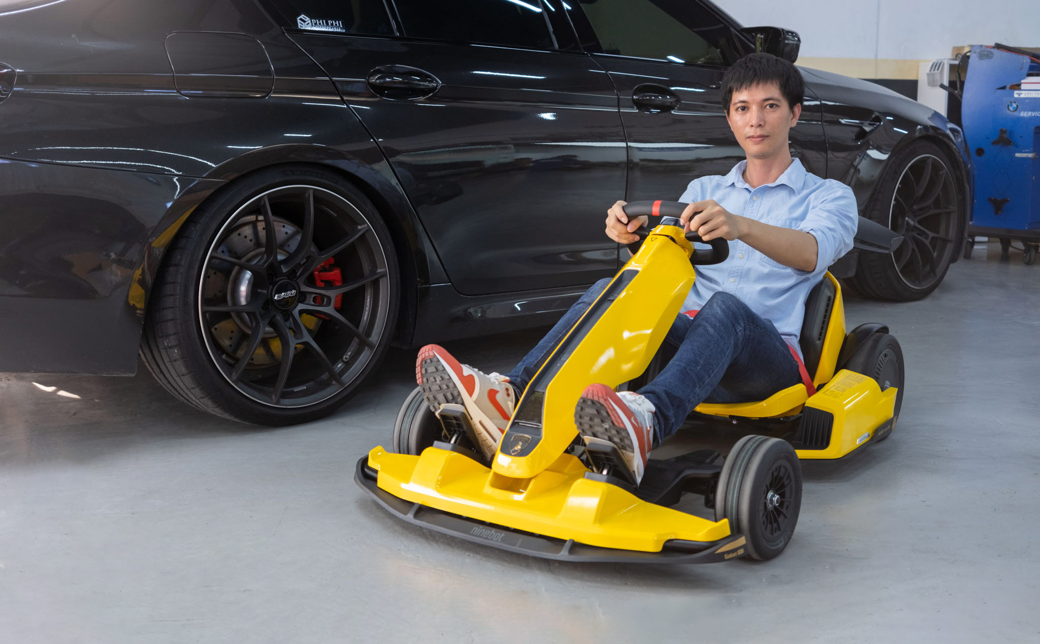 Trải nghiệm cầm trên tay chiếc xe điện Ninebot GoKart Pro Phiên bản ...