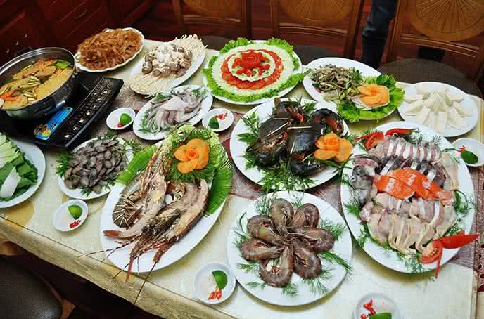 Seafood Hotpot - A Seafood Feast in the Heart of Hanoi