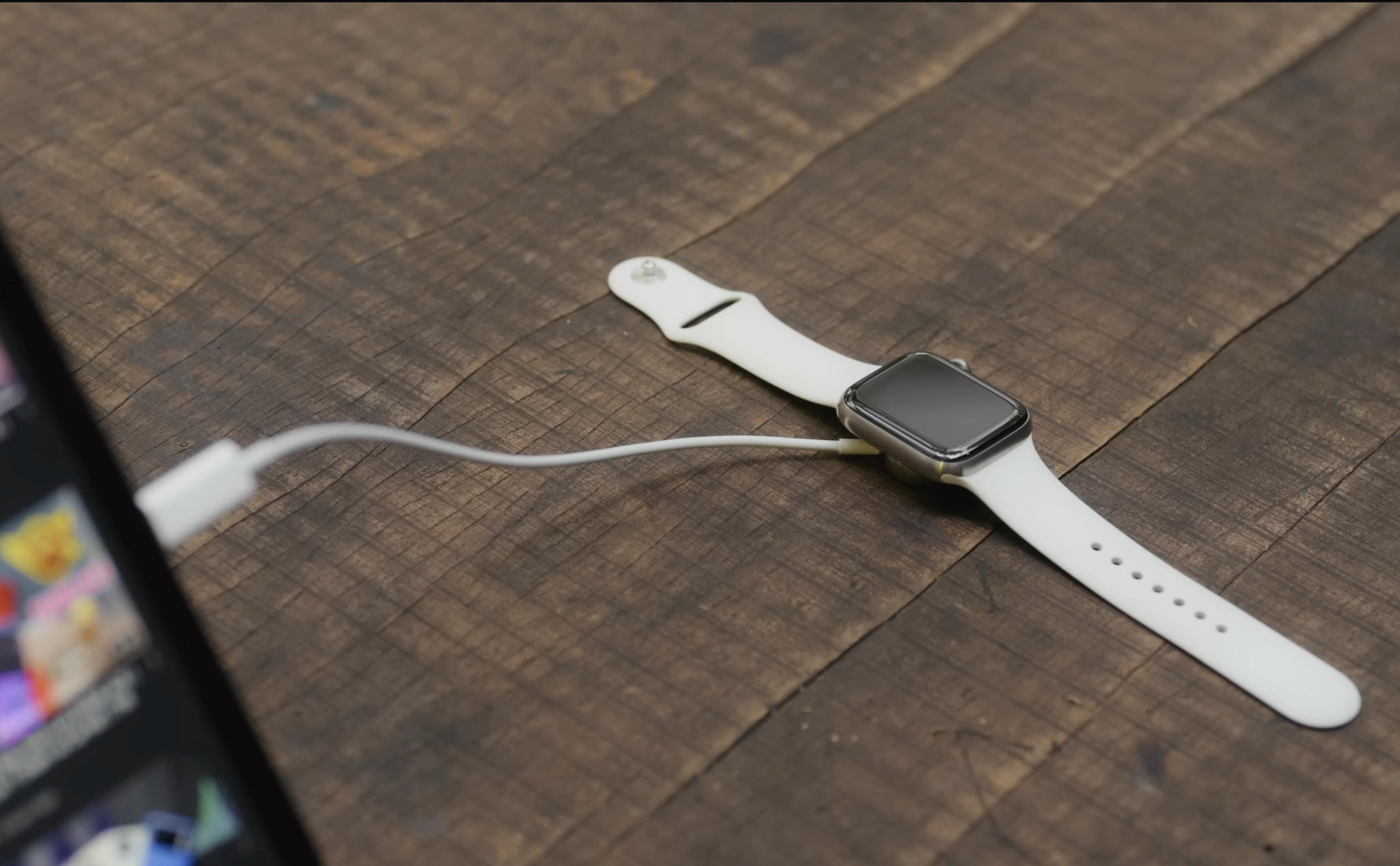 Apple khuyến nghị người dùng chỉ sử dụng cáp chứng nhận MFi để sạc cho ...