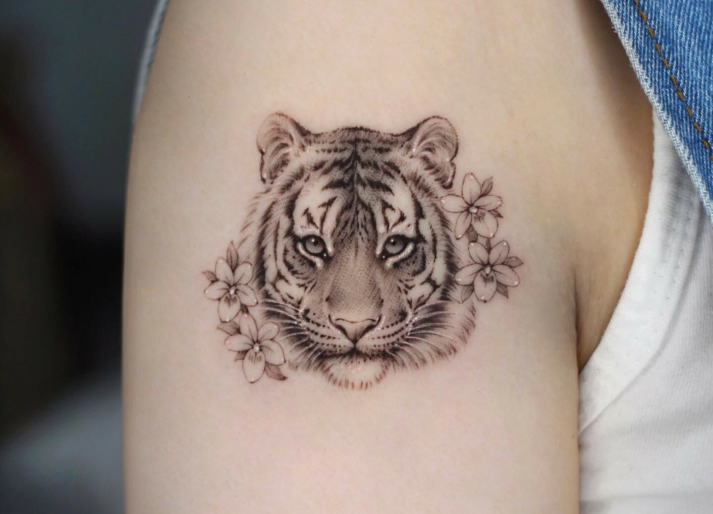 101 Best Women's Feminine Tiger Tattoo Ideas That Will Blow Your Mind!