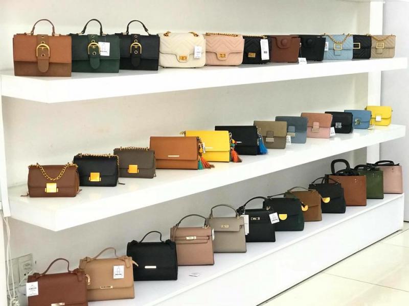 Top 10 Most Popular Handbag Brands Today