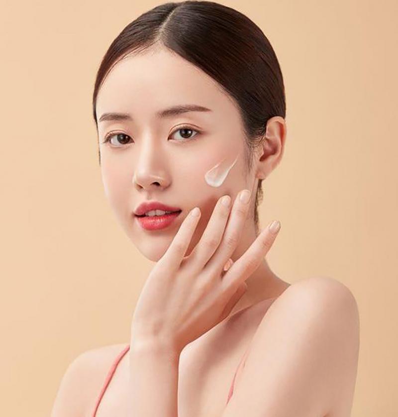 Image showcasing Top 9 Most Effective and Safest Blackhead Removal Creams - Mytour.vn