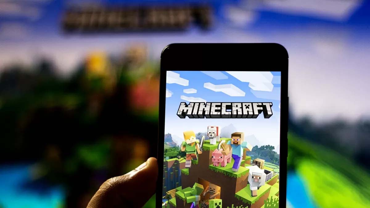 Learn how to download Minecraft for free in Vietnamese on your iPhone,  Android, PC, and computer. Mytour provides a simple and fast guide.