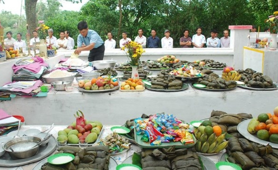 Cúng Thanh Minh Ngoài Mộ - Hướng Dẫn Chi Tiết và Các Mẫu Văn Khấn Phổ Biến