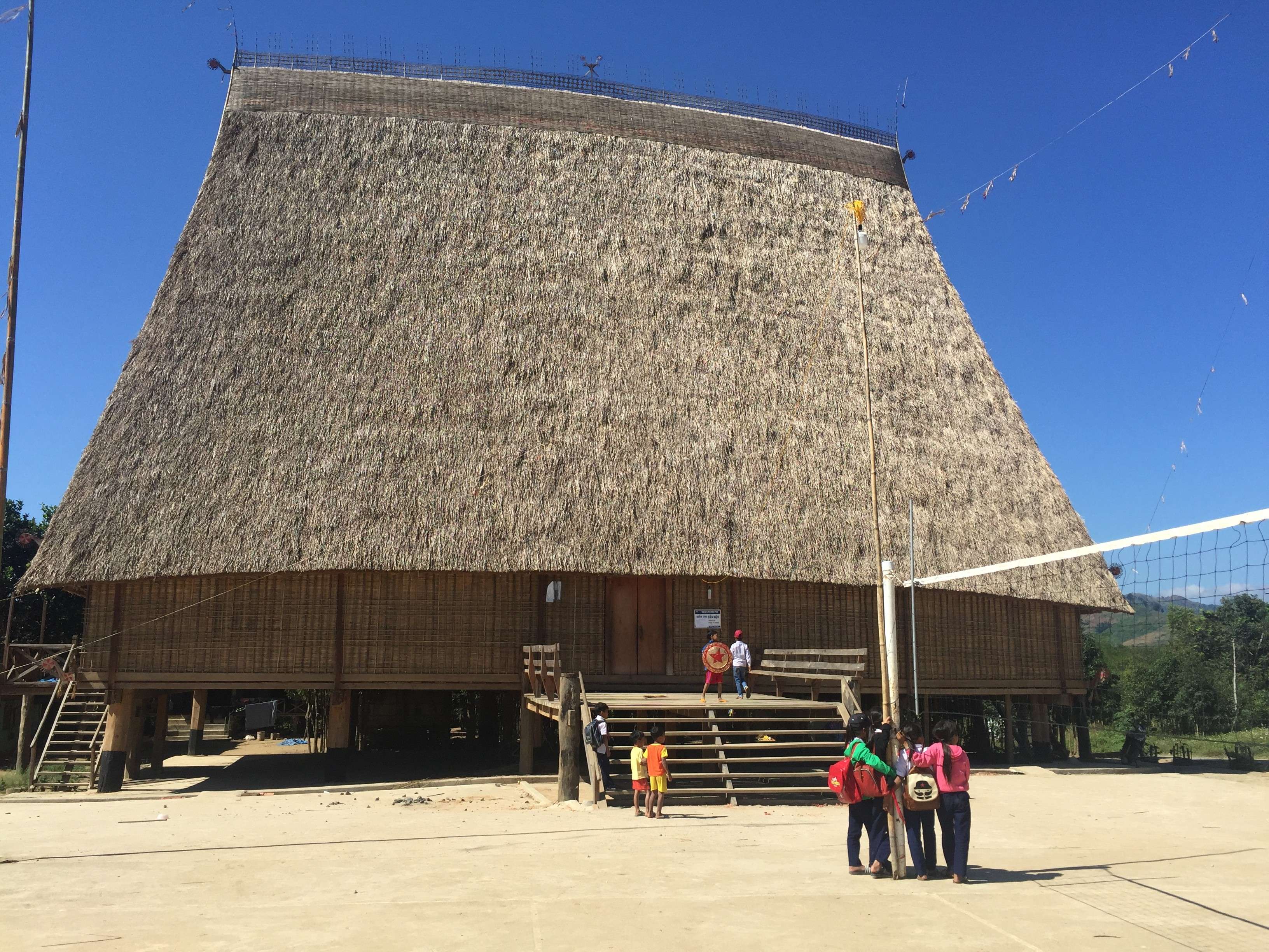 Explore 10 Fascinating Facts about the Longhouses of the Central Highlands Mytour