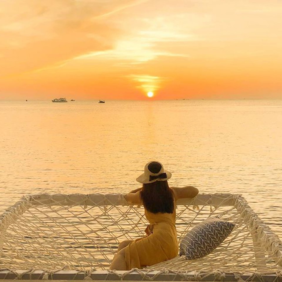 Experience the top 10 stunning sunset-viewing bars in Phu Quoc - Mytour