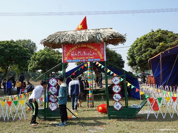 Beautiful Camp Gate Designs: Top Models for March 26th, November 20th ...