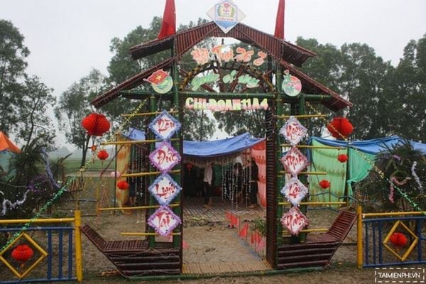 Beautiful Camp Gate Designs: Top Models for March 26th, November 20th ...