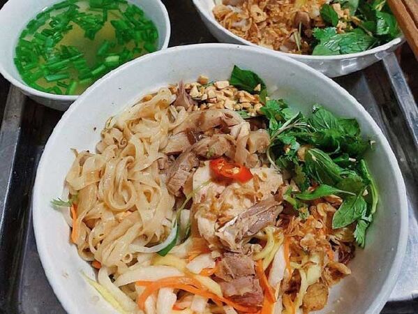 Top 11 Quán Phở Trộn Đáng Thử ở Hà Nội