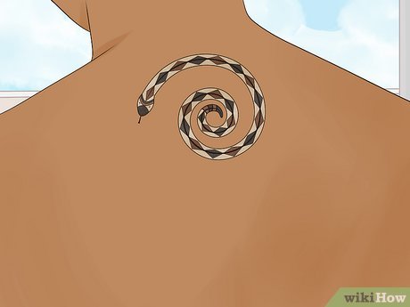 Ý nghĩa hình xăm rắn ẩn chứa thông điệp gì?