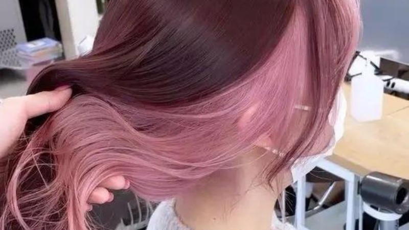 10 phong cách nhuộm tóc màu hồng đào hot nhất trong năm 2020 bạn không thể bỏ qua
