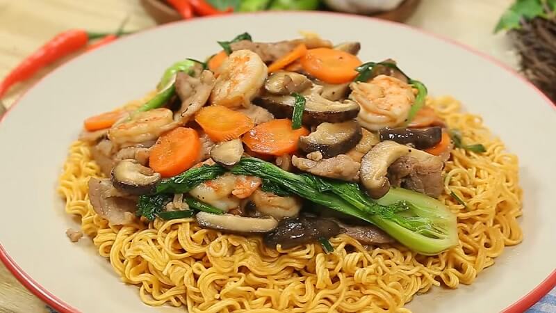 Tổng hợp 13 cách làm mì xào ngon, đơn giản, ai cũng có thể thực hiện