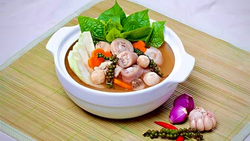 Đuôi bò hầm kỷ tử bạn đã thử chưa