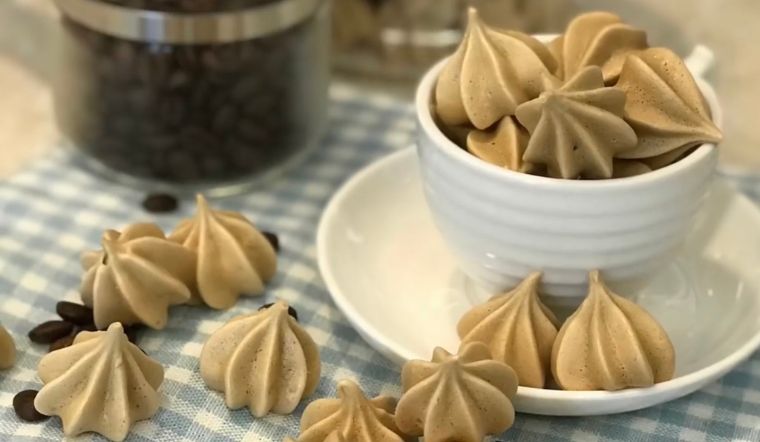 Cách làm bánh Meringue vị cà phê để cả nhà cùng thưởng thức