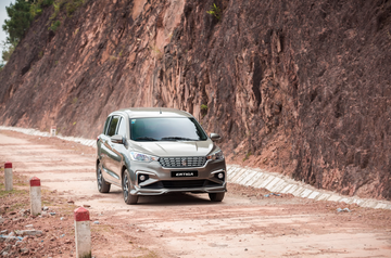 
Ertiga với thiết kế năng động và không gian rộng rãi đang được nhiều khách hàng Việt ưa thích
