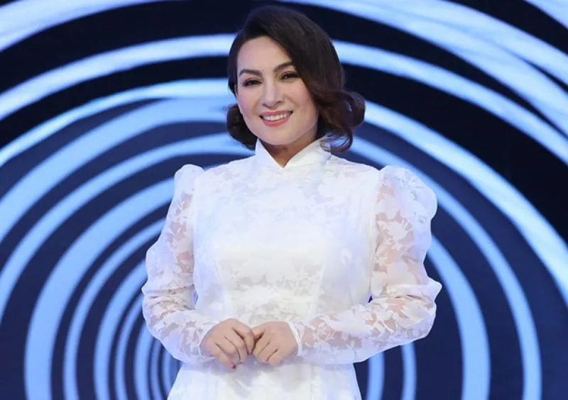 Top 10 Best Songs by Phi Nhung - Mytour.vn