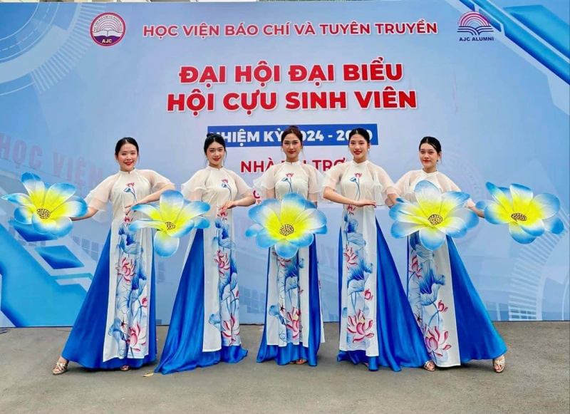 top-5-best-performance-costume-rental-stores-in-tuyen-quang-mytour-vn