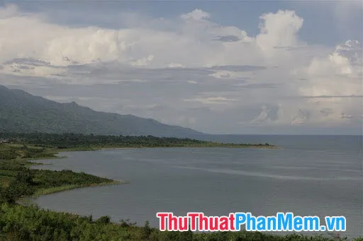 Hồ nào là hồ nước ngọt sâu nhất thế giới? Hồ Baikal là hồ nước ngọt sâu nhất thế giới
