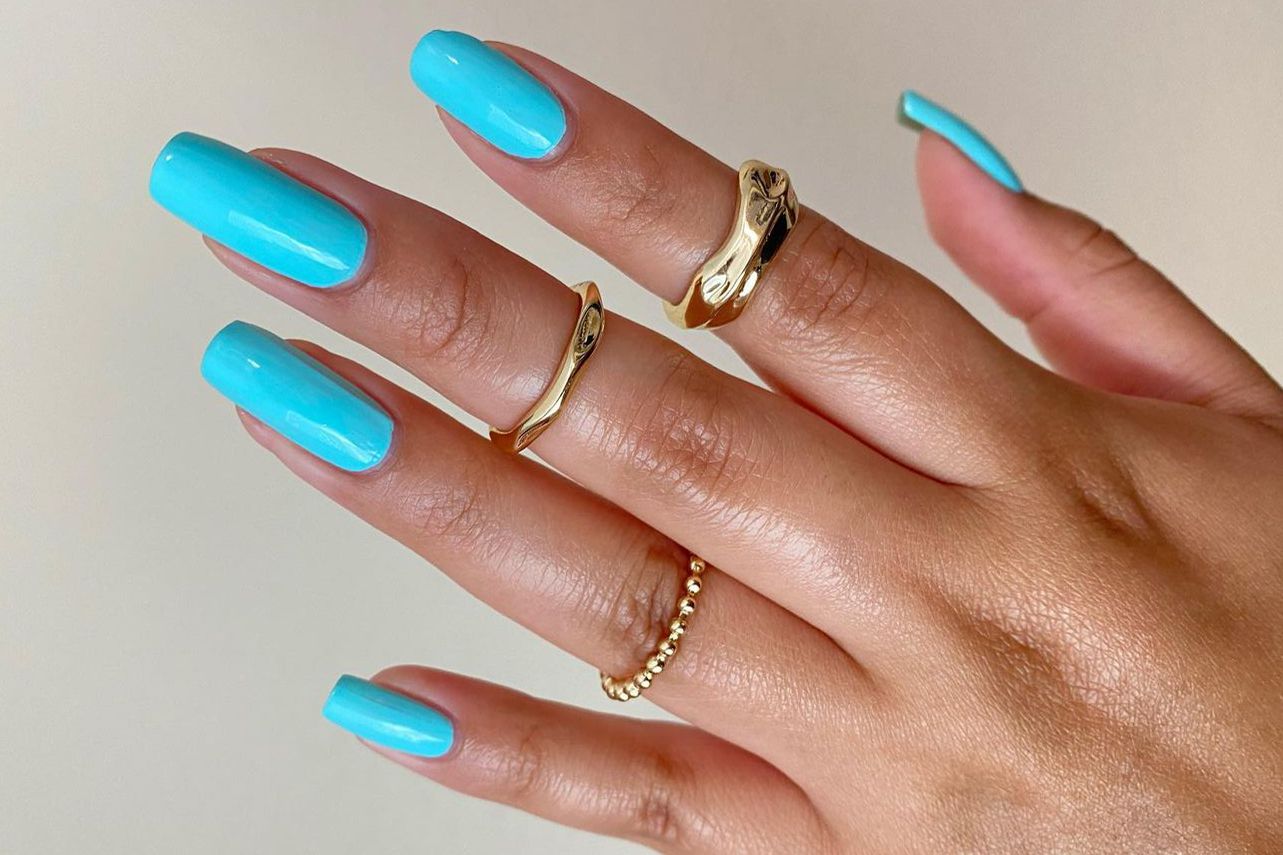 11 Vibrant Nail Shades That Command Attention