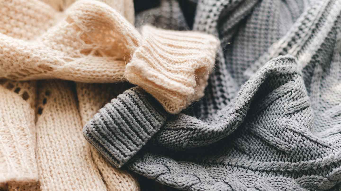How to avoid static cling on your clothes
