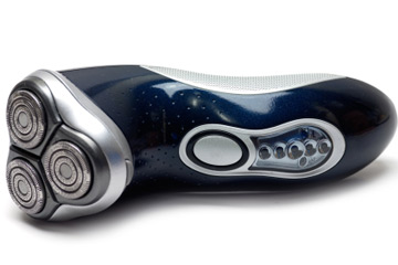 Discover the Advantages of a Vibrating Razor | Mytour