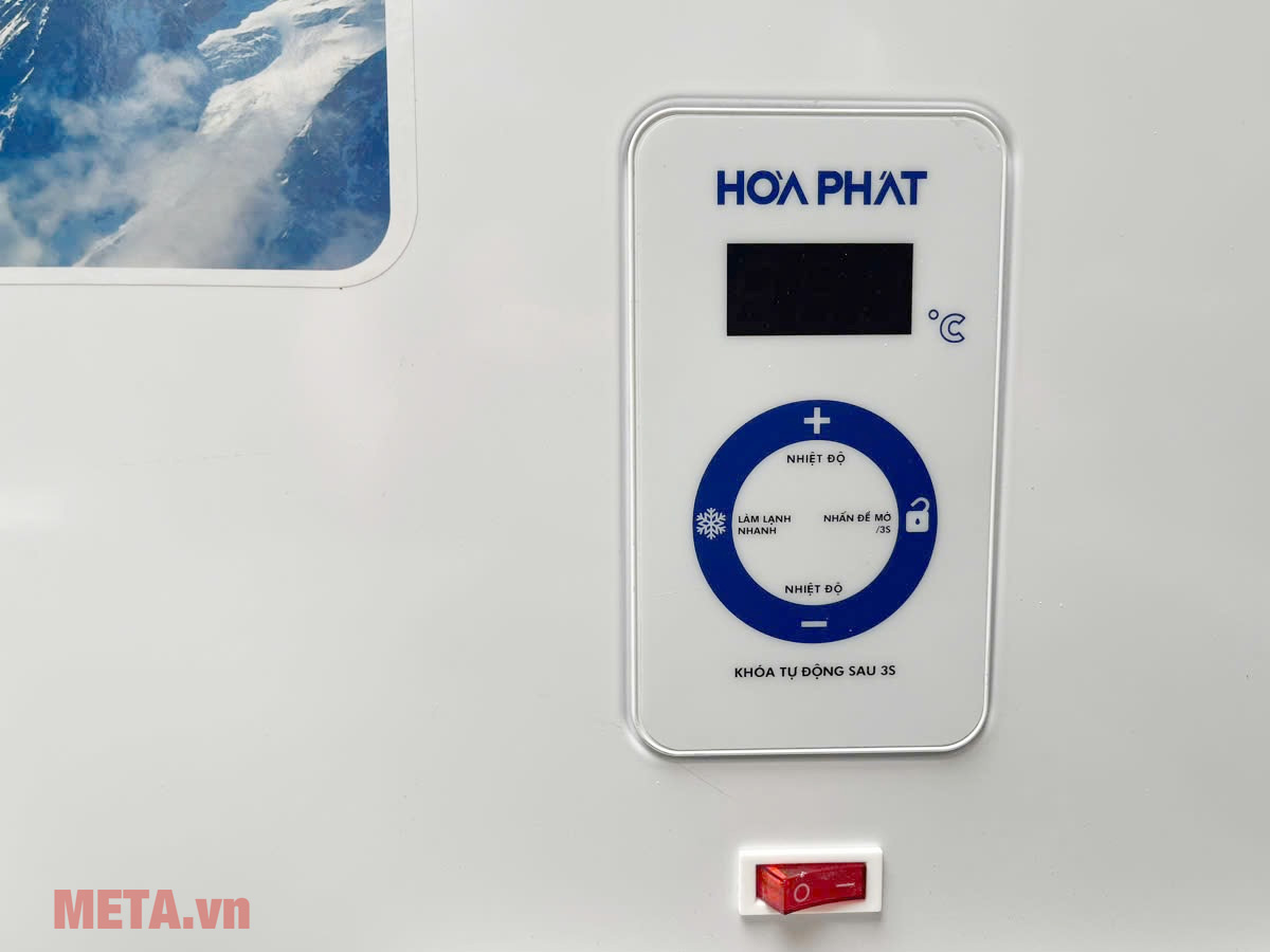 Bảng điều khiển của tủ đông Hòa Phát 1 ngăn 2 cánh HSF AD6280.C1