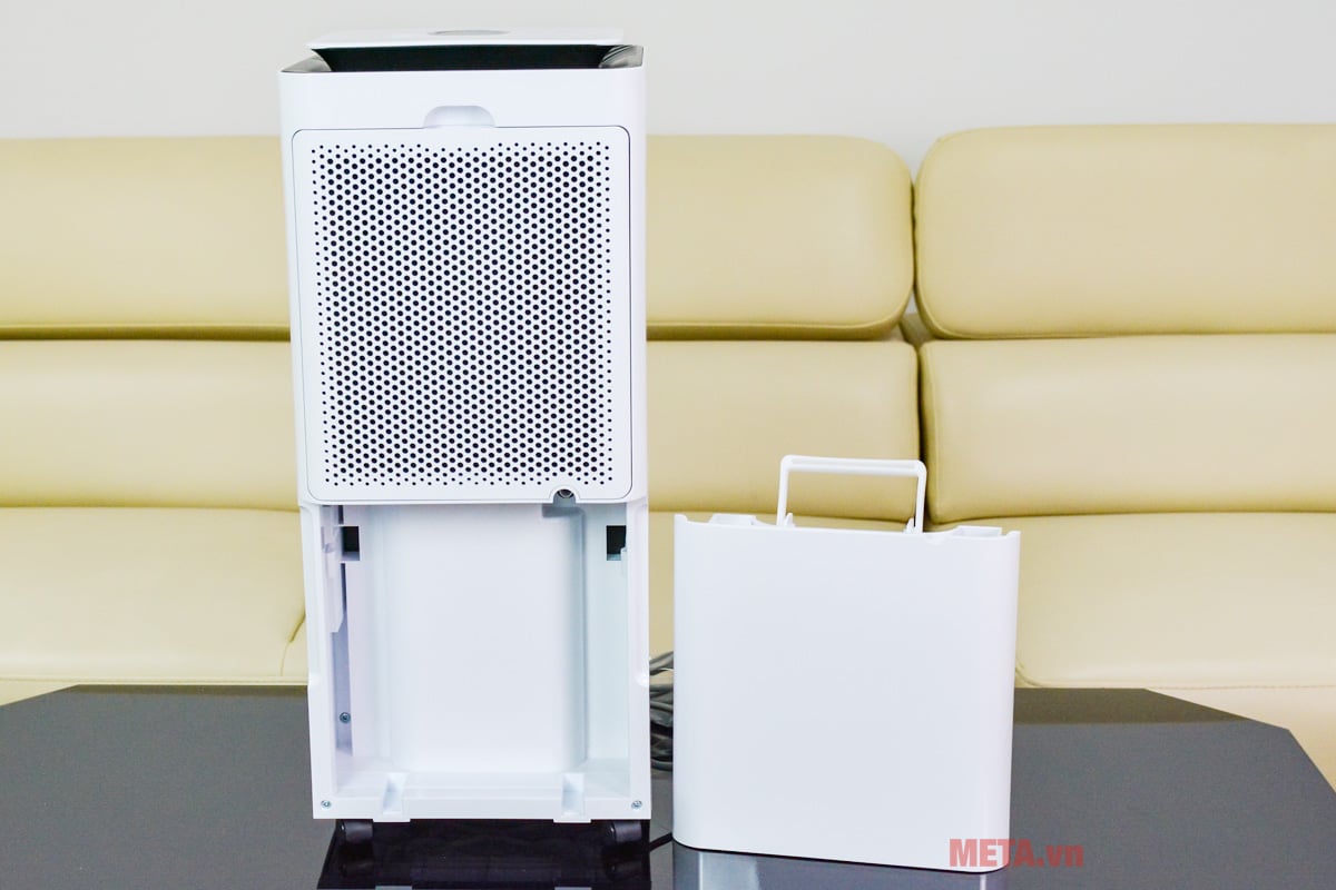 Máy hút ẩm Nanoco có bình nước dung tích 3.5 lít