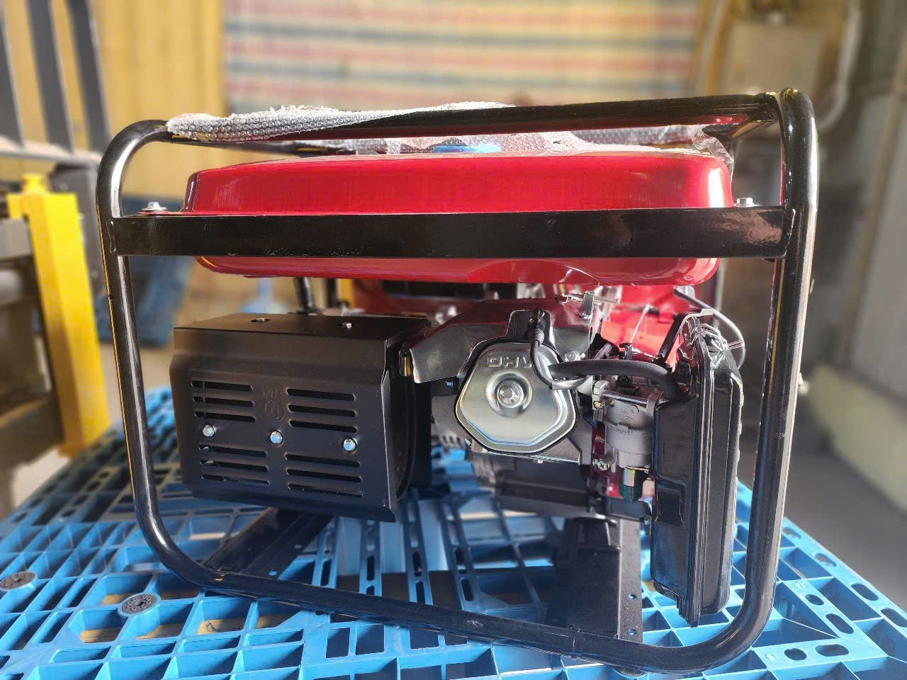 Yaturbo YTB-6500ET có bánh xe để di chuyển