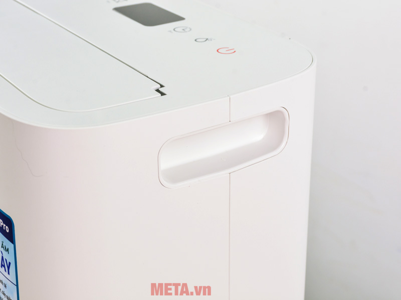 Vị trí tay cầm để xách di chuyển máy